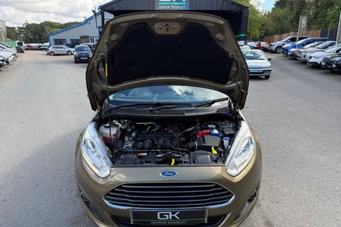 Ford Fiesta TITANIUM AUTOMATIC -ONLY 14,528 MILES -1 LADY OWNER -10 SERVICES -CAMBELT 49