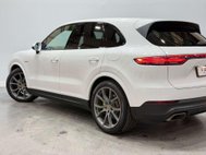 Porsche Cayenne 3.0 V6 E-Hybrid 14.1kWh SUV 5dr Petrol Plug-in Hybrid TiptronicS 4WD Euro 6 24