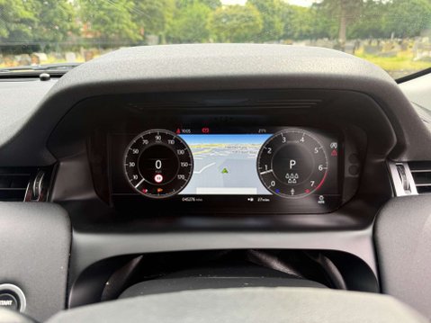 Land Rover Discovery Sport 2.0 Discovery Sport SE Auto 4WD 5dr 35