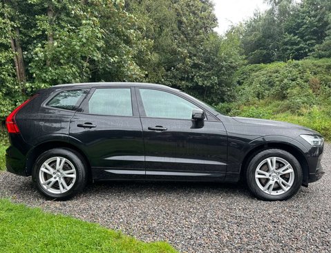 Volvo XC60 2.0 XC60 Momentum D4 AWD Auto 4WD 5dr 3