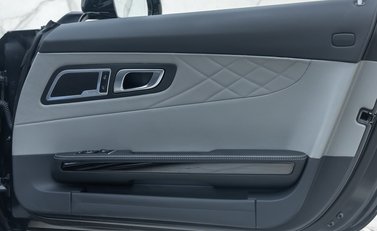 Mercedes-Benz Amg GT C EDITION 50 Roadster 28