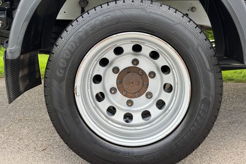Ford Transit 350 Drw L4 130 ps Single Cab Dropside Truck - Tow Axle 26