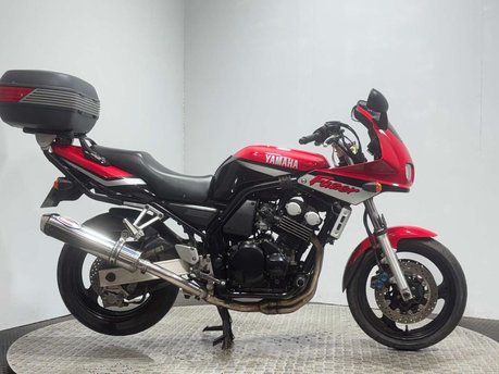 Yamaha FZS FAZER 600 2001 MK1 CLEAN PROJECT BIKE SPARES OR REPAIR 600CC