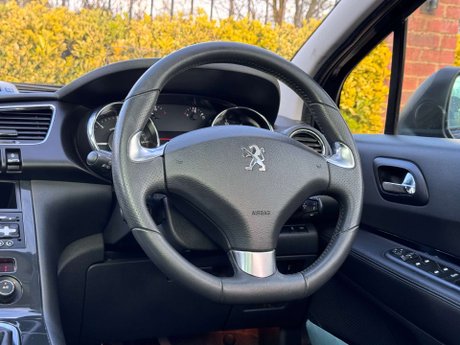 Peugeot 3008 1.6 3008 Allure HDi 5dr 15