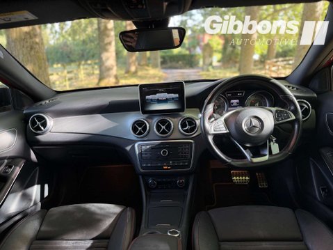 Mercedes-Benz GLA 2.1 GLA 220 D 4Matic AMG Line Premium Auto 4WD 5dr 13