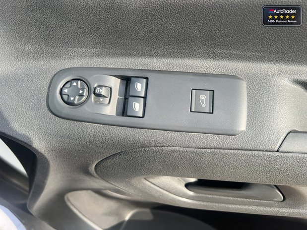 Peugeot Partner SWB L1H1 (SOLD) Low Roof Bluehdi Professional Air Con Sensors EURO 6 NO VA 25