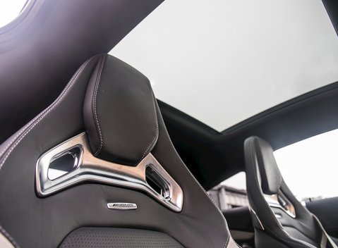 Mercedes-Benz C Class C63 S Coupe 14