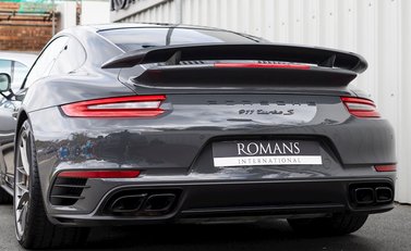 Porsche 911 Turbo S (991.2) 27