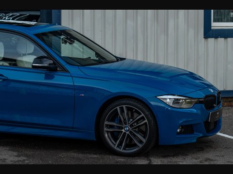 BMW 3 Series 3.0 340i M Sport Shadow Edition Auto 4dr 23
