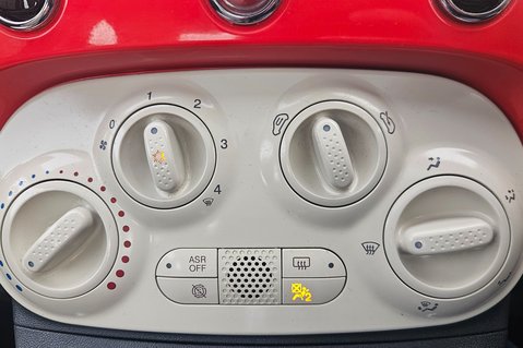 Fiat 500 1.2 LOUNGE LOOK! JUST 62000 MILES! 1 PREVIOUS KEEPER! GLASS ROOF ,BLUETOOTH 16