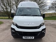 Iveco Daily 70C18V Welfare Unit - Tail Lift / Toilet / 7 Seats / Air Con 12