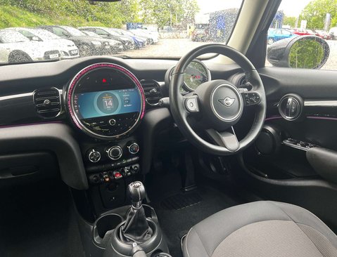 Mini Hatch 1.5 Cooper Classic 5dr 20