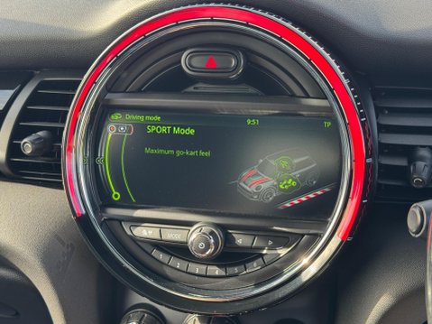 Mini Hatch 2.0 John Cooper Works Euro 6 (s/s) 3dr 84