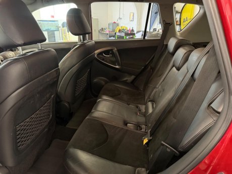 Toyota Rav4 2.2 D-4D XT-R 4WD Euro 5 5dr 13