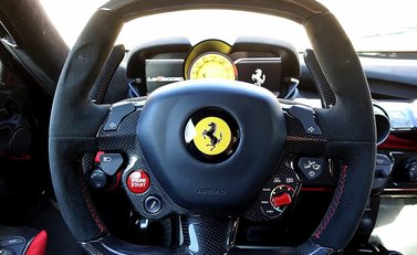 Ferrari LaFerrari 37