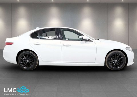 Alfa Romeo Giulia 2.0 Giulia Sprint TB Auto 4dr 13