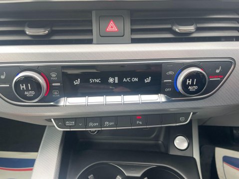 Audi A4 2.0 TDI 35 Technik S Tronic Euro 6 (s/s) 4dr 26
