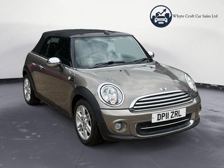 Mini Convertible 1.6 Cooper Euro 5 (s/s) 2dr