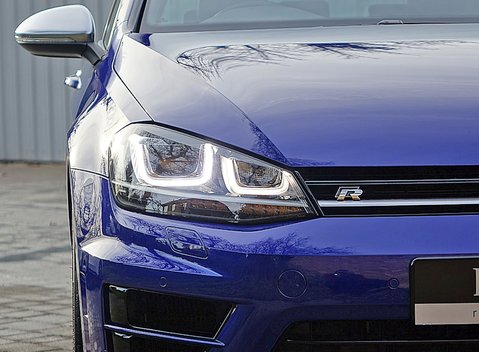 Volkswagen Golf R 18