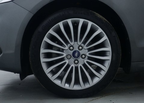 Ford Mondeo 2.0 Mondeo Titanium Edition HEV Auto 5dr 16