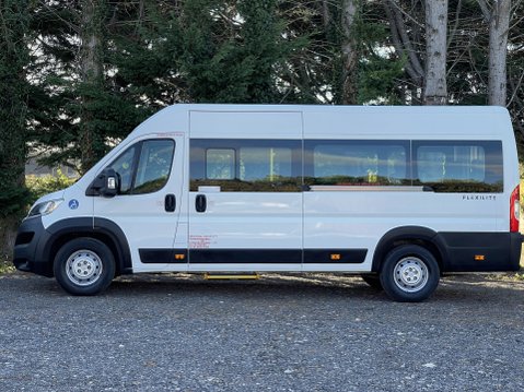 Citroen Relay 40 L4H2 17 SEAT LIGHTWEIGHT NON-D1 MINIBUS with RAMP, SENSORS. Euro 6 17