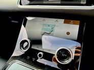 Land Rover Range Rover Velar R-DYNAMIC HSE 30