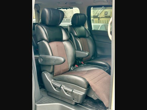 Nissan Elgrand HIGHWAY STAR+GRADE 4B+4WD+WAX OIL+ 45