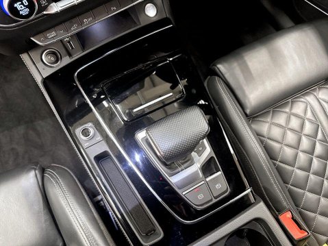 Audi Q5 2.0 TFSIe 50 Edition 1 SUV 5dr Petrol Plug-in Hybrid S Tronic quattro Euro 17