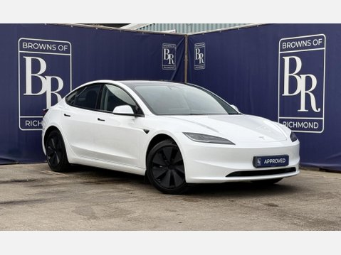 Tesla Model 3 Saloon 4dr Electric Auto RWD (208 ps) 1