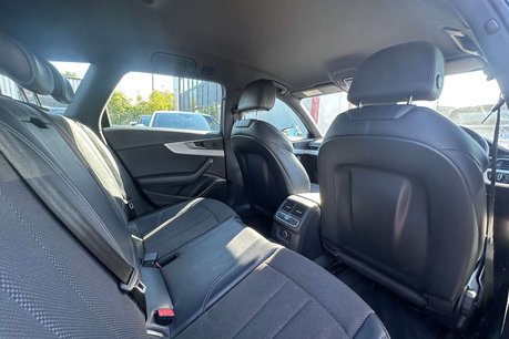 Audi A4 2.0 TDI ultra S line Estate 5dr Diesel S Tronic Euro 6 (s/s) (190 ps) 25