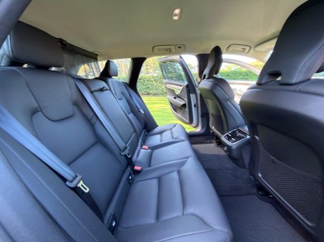 Volvo V90 B4 CROSS COUNTRY PLUS AWD 26