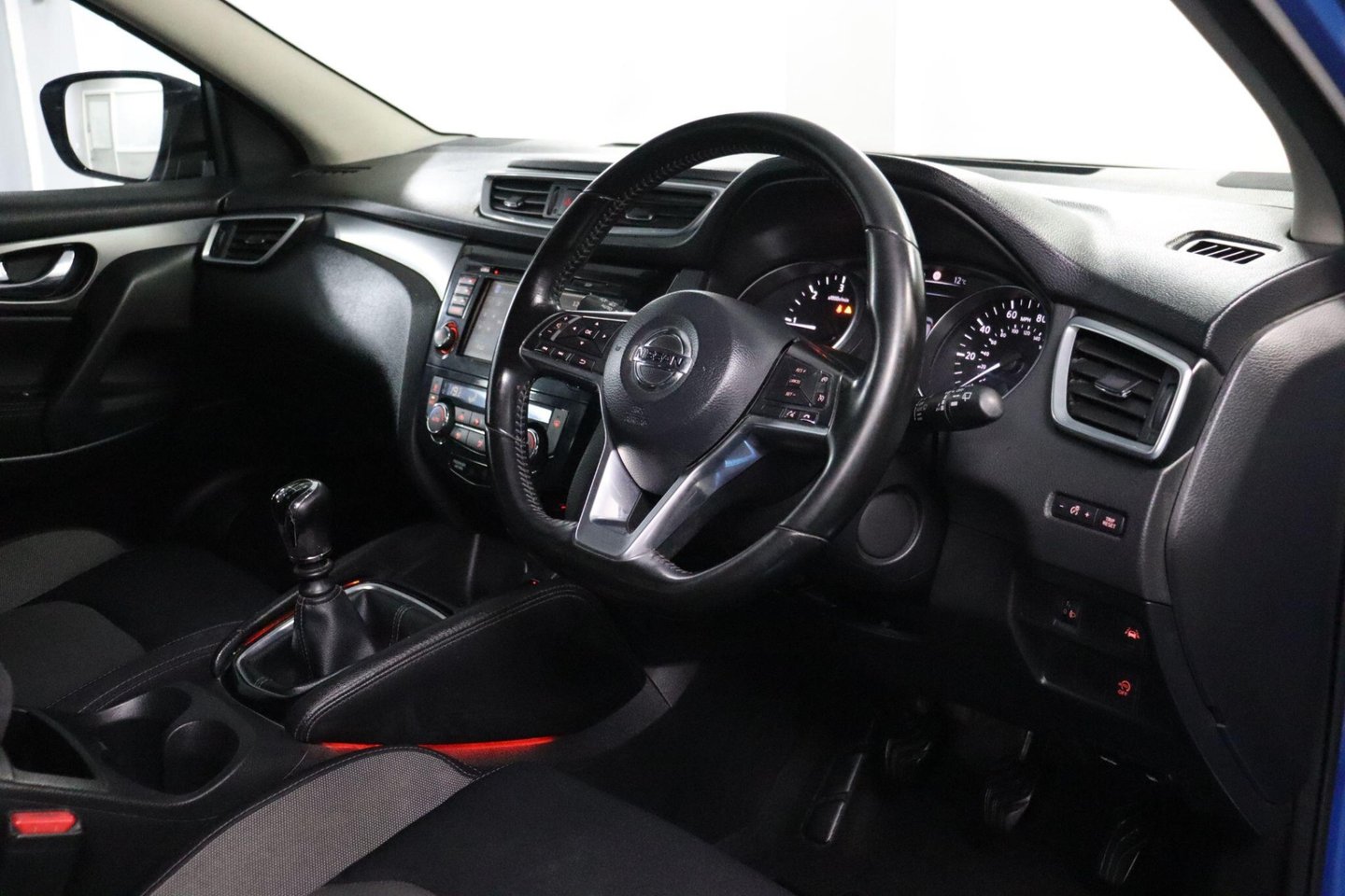 2017 Nissan Qashqai — image 24