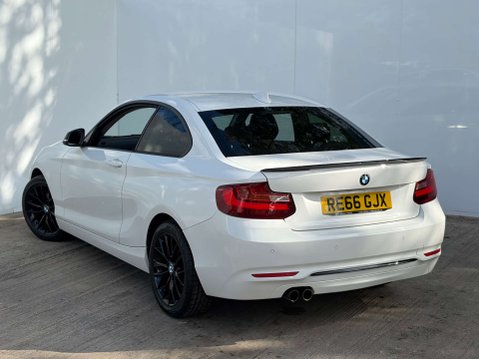 BMW 2 Series 2.0 220i Sport 2dr 8