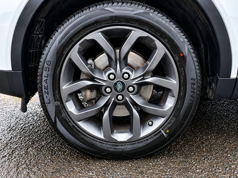 Land Rover Discovery Sport 2.0 TD4 Landmark Auto 4WD Euro 6 (s/s) 5dr 10
