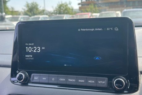 Hyundai KONA 1.0 T-GDi MHEV Premium SUV 5dr Petrol Hybrid Manual Euro 6 (s/s) (120 ps) 37