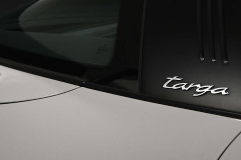 Porsche 911 3.0 911 Targa 4 Auto 4WD 2dr 19