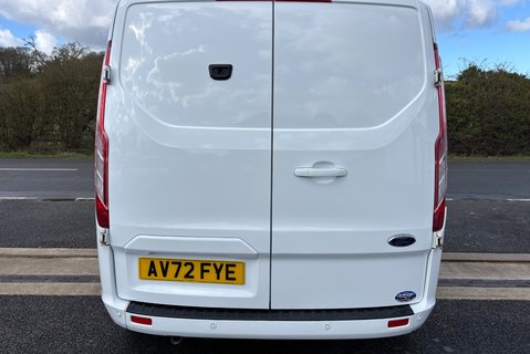 Ford Transit Custom 280 130 ps L1 Limited Panel Van - Sat Nav 12
