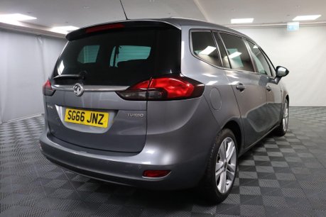 Vauxhall Zafira SRI 11