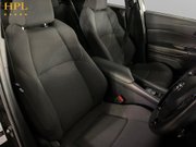 Toyota C-HR 1.8 VVT-h Icon SUV 5dr Petrol Hybrid CVT Euro 6 (s/s) (122 ps) 11