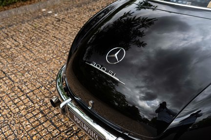Mercedes-Benz 300 SL Gullwing 25