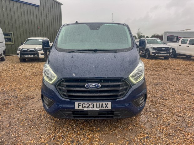 Ford Transit Custom SWB L1H1 Low Roof Trend 280 Air Con EURO 6 2