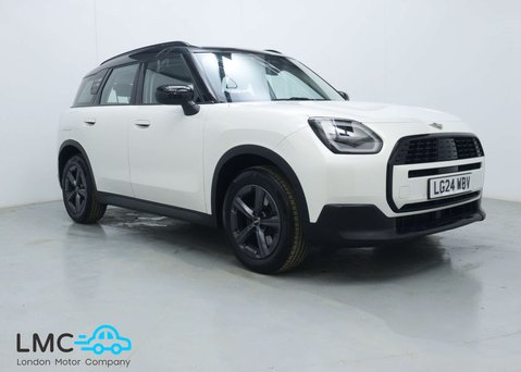 Mini Countryman 1.5C MHEV Classic SUV 5dr Petrol Hybrid Auto Euro 6 (s/s) (170 ps) 1