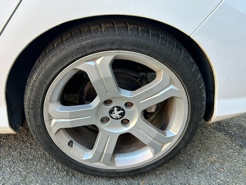 Peugeot 308 E-HDI ALLURE 8