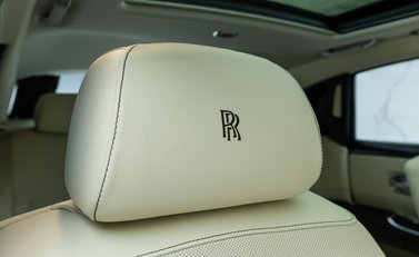 Rolls-Royce Ghost V12 12