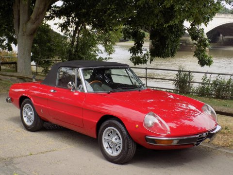 Alfa Romeo Spider 2000 Spider Veloce 85