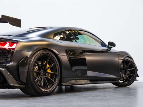 Audi R8 5.2 FSI V10 Coupe 2dr Petrol S Tronic Euro 6 (s/s) (540 ps) 39