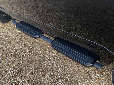 Land Rover Defender V8 35