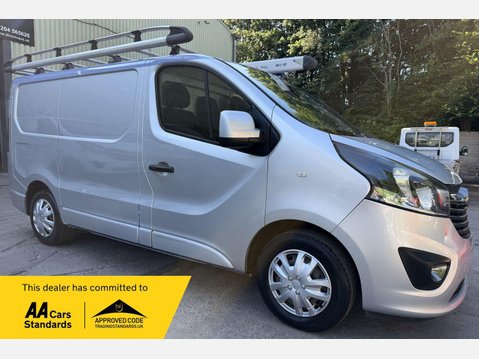 Vauxhall Vivaro 1.6 CDTi 2700 BiTurbo ecoFLEX Sportive L1 H1 Euro 5 (s/s) 5dr 1