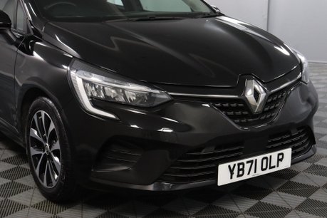 Renault Clio ICONIC TCE 26