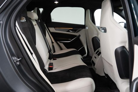 Jaguar F-Pace 5.0 P550 V8 SVR SUV 5dr Petrol Quickshift AWD Euro 6 (s/s) (550 ps) 29